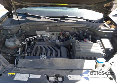 2019 Volkswagen Atlas 3.6L V6 Se W/Technology из США, поврежденный, VIN 1V2UR2CA2KC558391